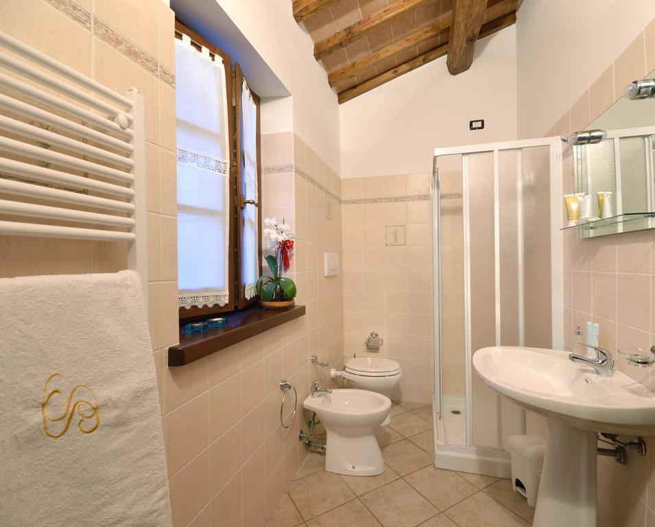 Agriturismo San Severo Пассіньяно-суль-Тразімено Екстер'єр фото